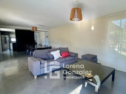 Casa en Venta en Haras Santa Maria, USD 270.000