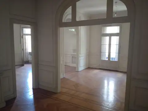 Departamento 5 ambientes con 3 baños