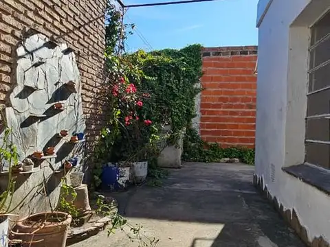 Casa en Alquiler en Tiro Suizo, $ 750.000