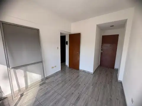 Av. Rocca 200, Piso 9