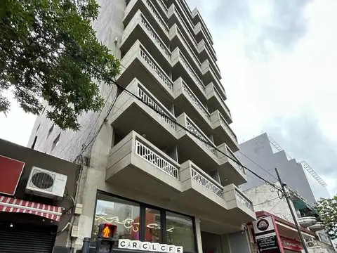 Departamento en Alquiler con 1 cochera