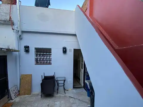 VENTA CASA EN PH 2 AMBIENTES 1 DORMITORIO PATIO TERRAZA A METROS AVENIDA LAPRIDA - VICENTE LOPEZ  VI