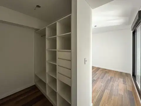 Departamento 4 ambientes con 3 baños