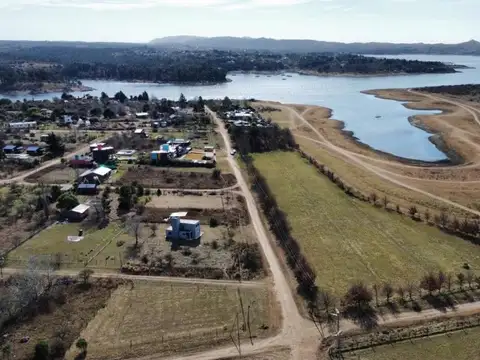 VENTA LOTE-POTRERO DE GARAY- FTE AL LAGO - 2.716mt