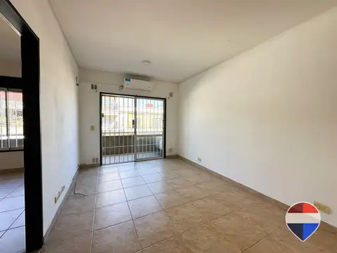 Depto Tipo Casa 2 ambientes con 1 baño