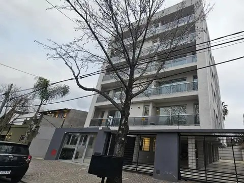 Departamento de 2 ambientes en ituzaingo