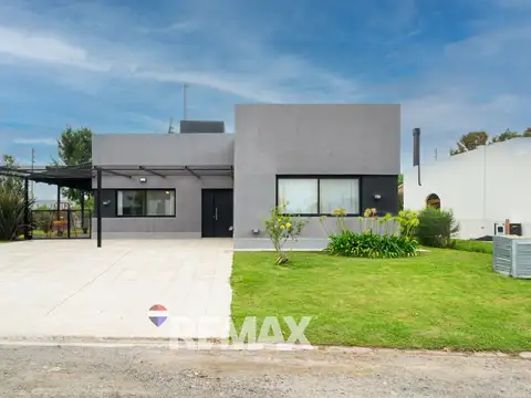 CASA 4 AMBIENTES EN VENTA EN SAN LUCAS CANNING