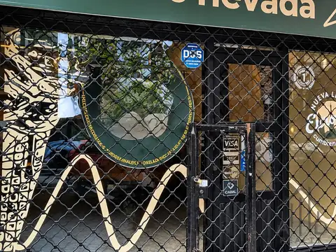 Local comercial en alquiler ubicado en Avellaneda centro