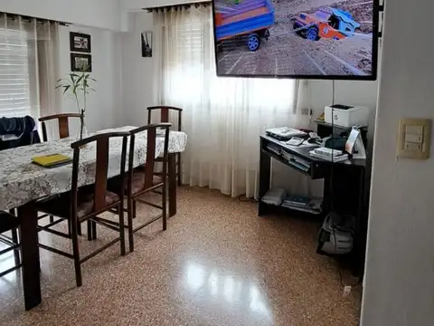 Depto Tipo Casa en Venta en Pompeya, USD 120.000