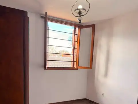 CASA DE 4 AMBIENTES