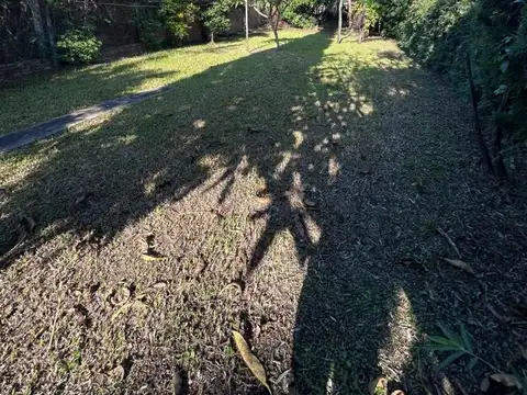 Terreno en Venta 50  mts Fondo
