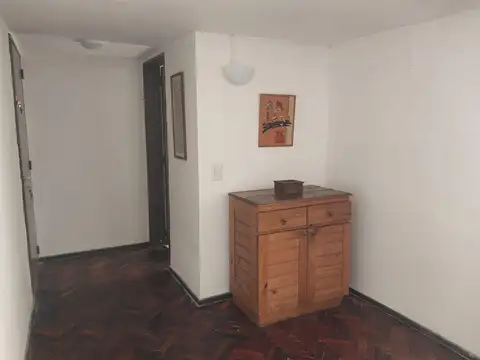 Departamento 5 ambientes con 1 baño