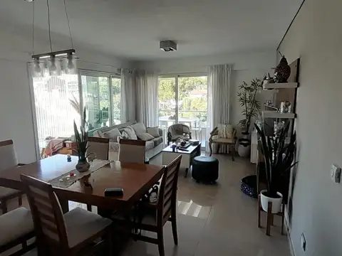 Dpto premium 3 amb al frente con balcon/terraza, 2 cocheras y amenities en el corazon de Adrogue: Cordero 751