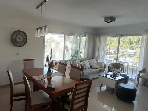 Departamento en Venta con 2 cocheras