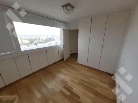 Departamento en Venta con 2 cocheras