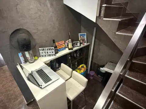 IMPECABLE 5 AMB,  A 1 CUADRA DE GRAL PAZ.