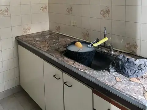 Depto Tipo Casa 2 ambientes con 1 baño