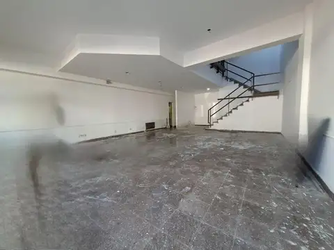 HERMOSO LOCAL GASTRONOMICO SIN EXPENSAS IDEAL PARRILLA