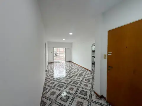Departamento en Alquiler en Wilde, $ 900.000