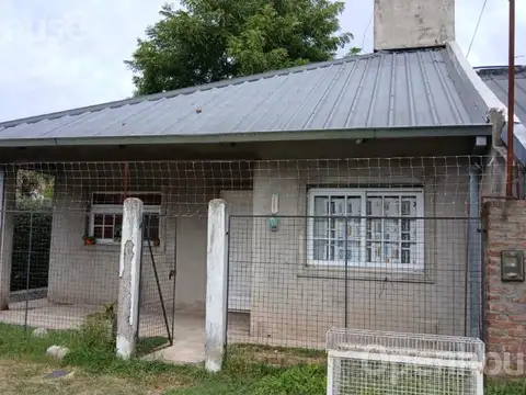 VENTA CASA DEL VISO EN BARRIO SOLARES DEL NORTE