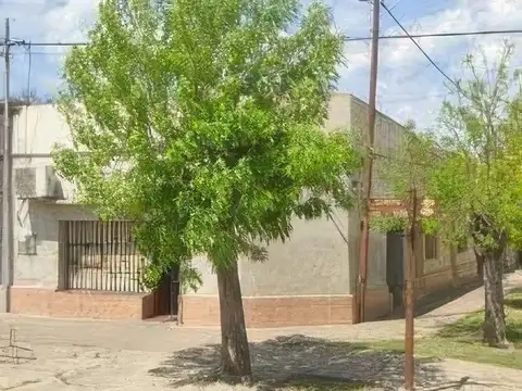 Edificio Comercial en venta - 3 Monoambientes 1 Local - 250 mts2 - Ramallo
