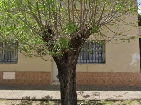 Tucumán e/ Gomedio y Avenida Bartolomé Mitre