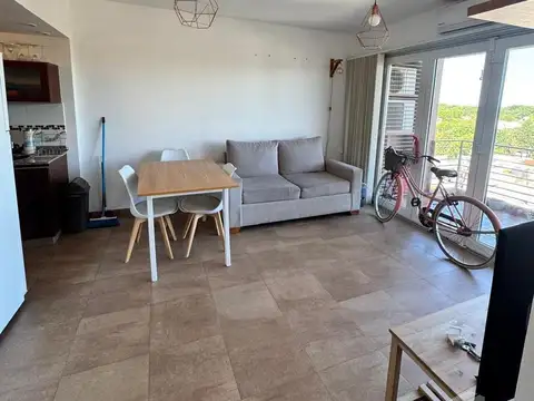 Intendente Alvear  al 2900