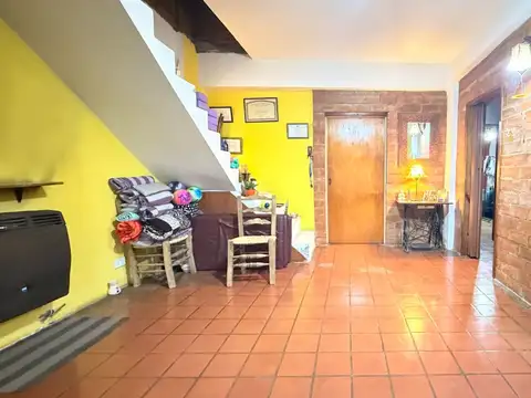 Casa en Venta con 1 cochera