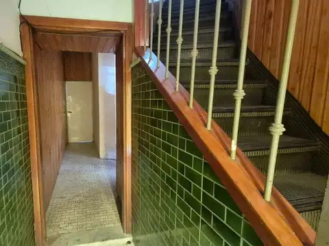 Depto Tipo Casa en Venta de 7 ambientes