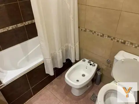 Depto Tipo Casa en Venta con 1 cocheras
