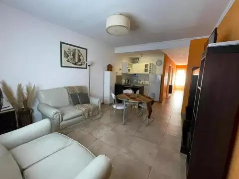 Depto Tipo Casa en Venta de 2 dormitorios