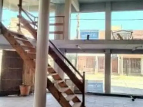 Local en Venta 30 años