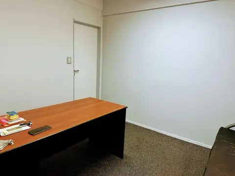 Oficina en Venta al Oeste