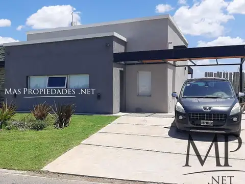 Alquiler Temporario Casa a la laguna en San Lucas 3 Dormitorios Canning 100