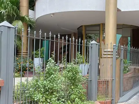 Crisologo Larralde al 1000 Morón