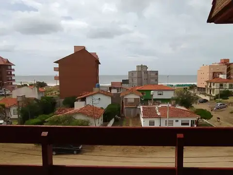 Departamento 4 ambientes tipo duplex vista al mar!