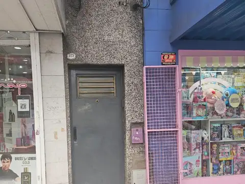 25 De Mayo 329 , Piso PB