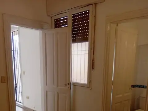 Depto Tipo Casa en Venta 50 años