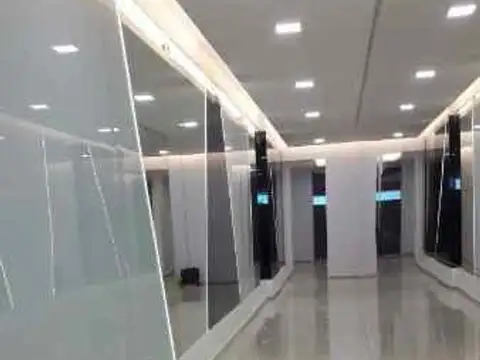 Av. Colon 168 , Piso 3