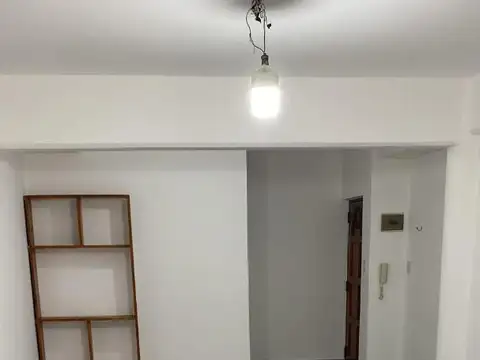 Almafuerte 3800, Piso P.B.