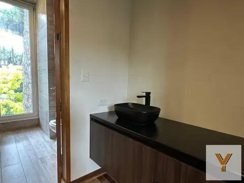 Casa en venta - 4 Dormitorios 4 Baños - Cariló