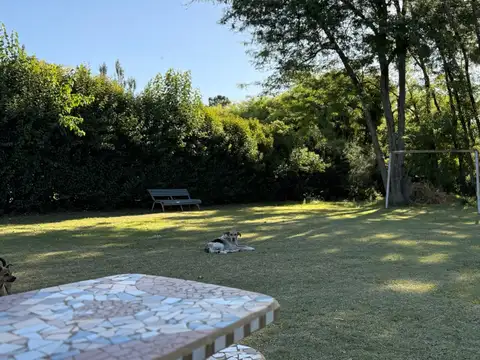 ¡Se vende un terreno realmente especial, apto para subdivisión en 4 parcelas, ideal para inversores