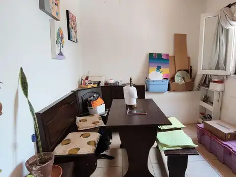 Depto Tipo Casa 4 ambientes con 1 baño