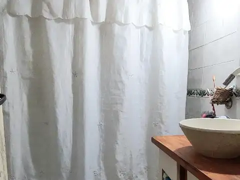 Depto Tipo Casa en Venta 40 años