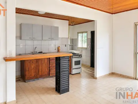 Casa 5 ambientes con 1 baño