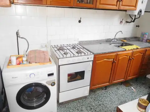 Departamento 4 ambientes con 1 baño