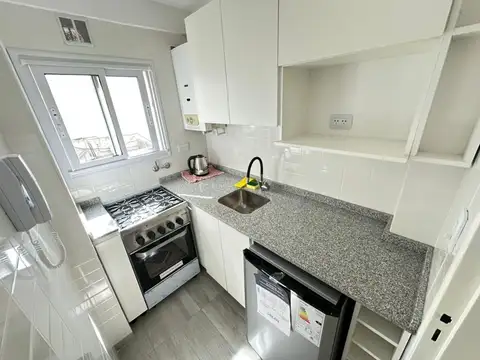 DEPTO DE 2 AMB EN VENTA  AV CORDOBA 1600 REC NUEVO