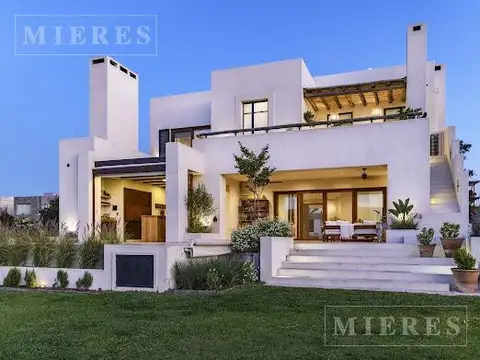 Casa en Alquiler de Verano a La Laguna en Laguna Grande - Villanueva.