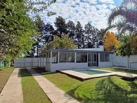 Casa en Villa Amelia