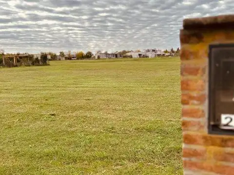 Terreno en Venta 27  mts Frente
